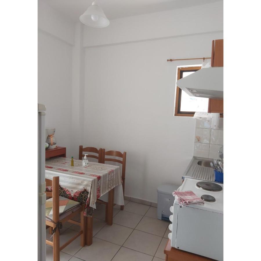 Artolithia Apartments Ríza 外观 照片