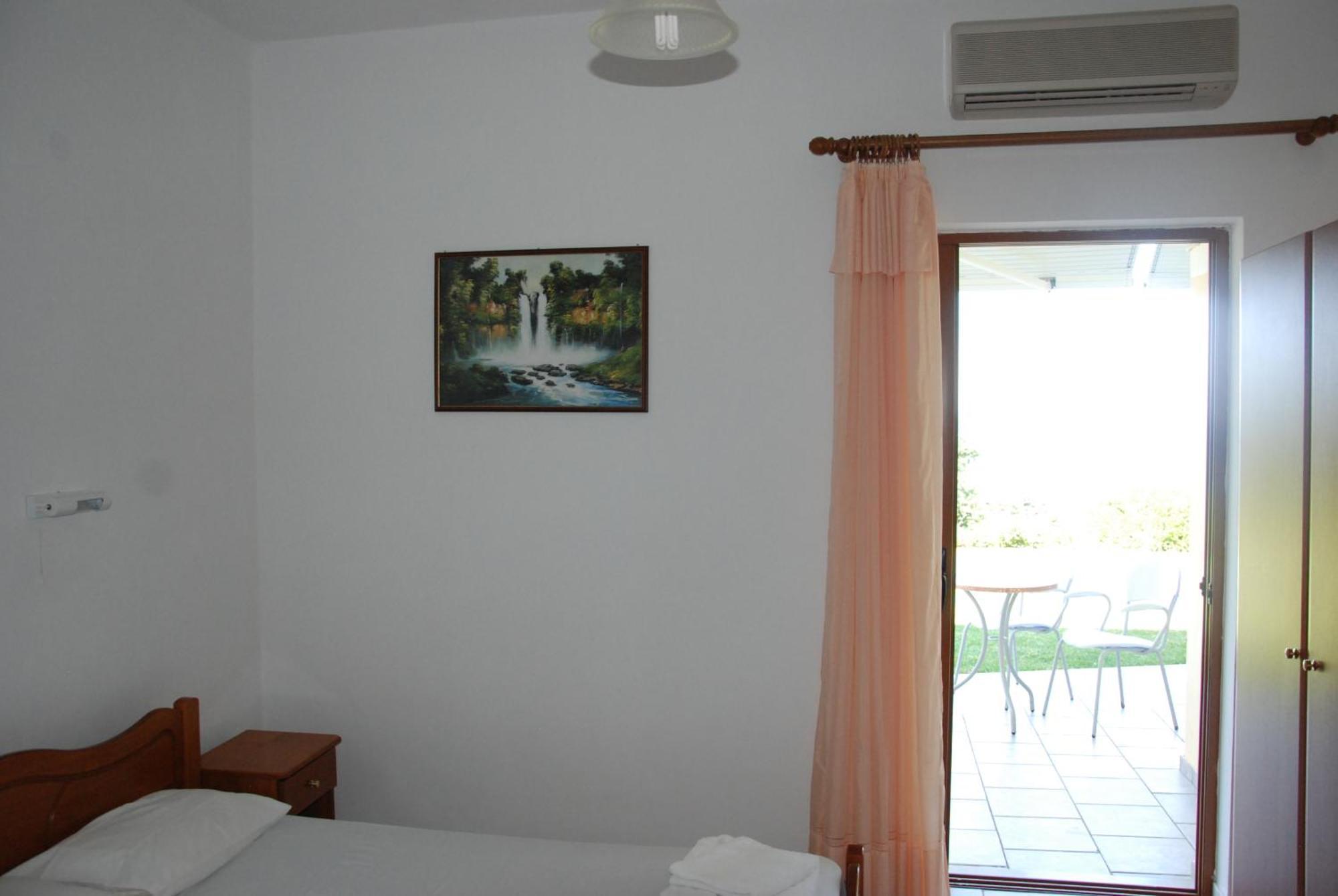 Artolithia Apartments Ríza 客房 照片