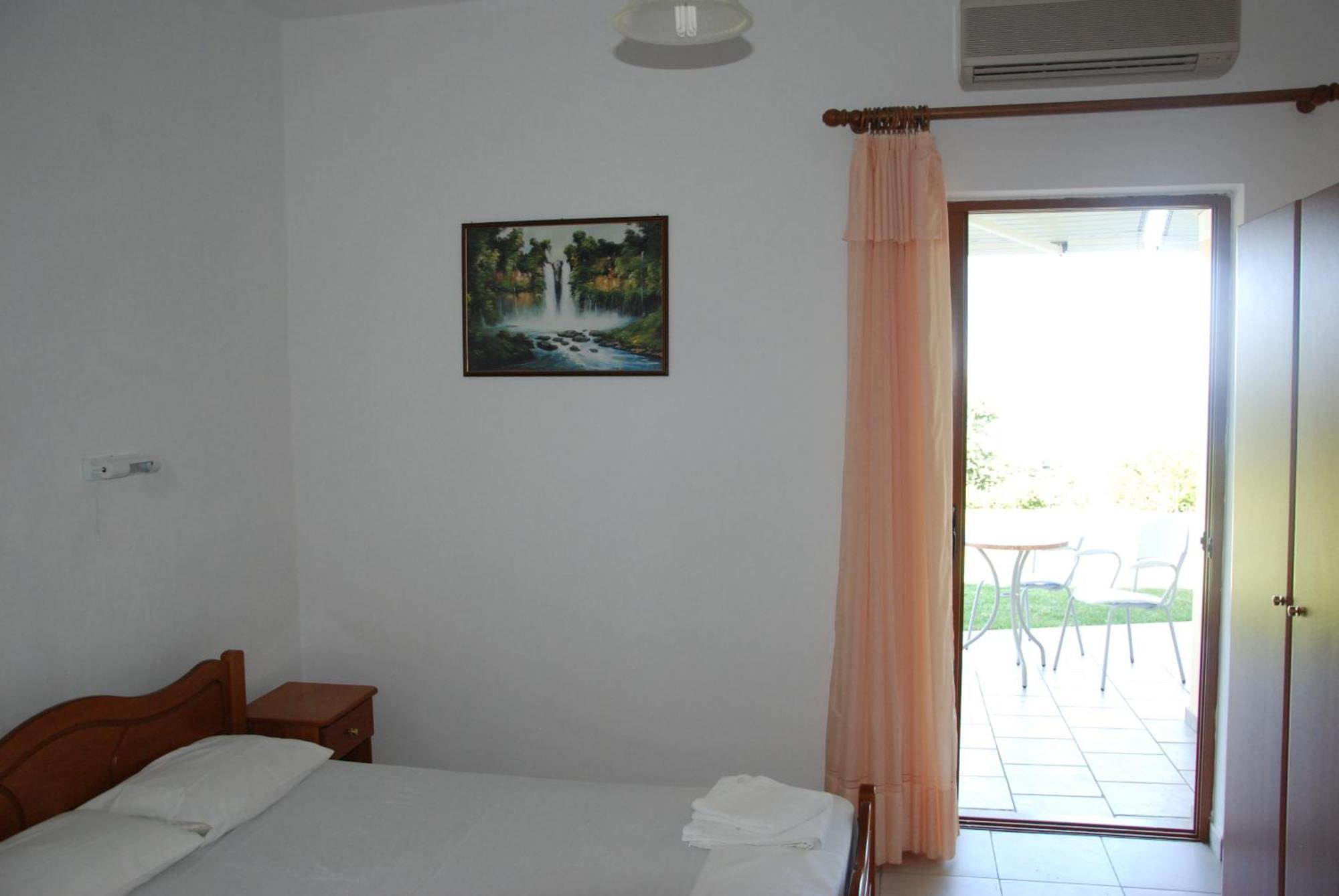 Artolithia Apartments Ríza 客房 照片